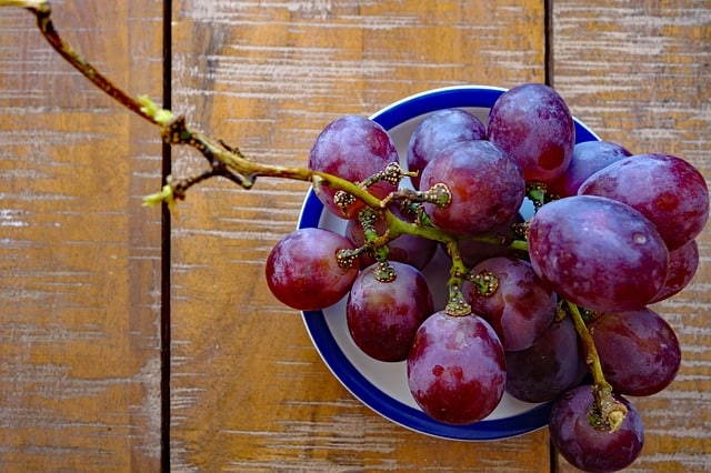 Какие витамины содержатся винограде thumbnail